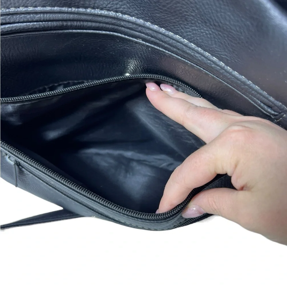 MultiSac Black Crossbody Purse - Picture 9 of 15